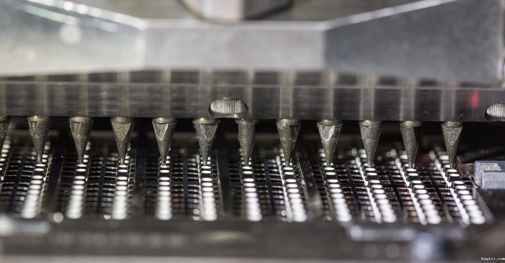 KinglightboyirzLED封装-点胶作业