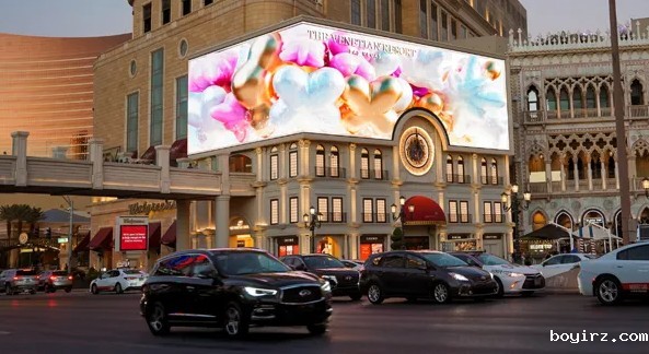 元亨光电携手本地数显服务商，正式进入英国与欧洲市场